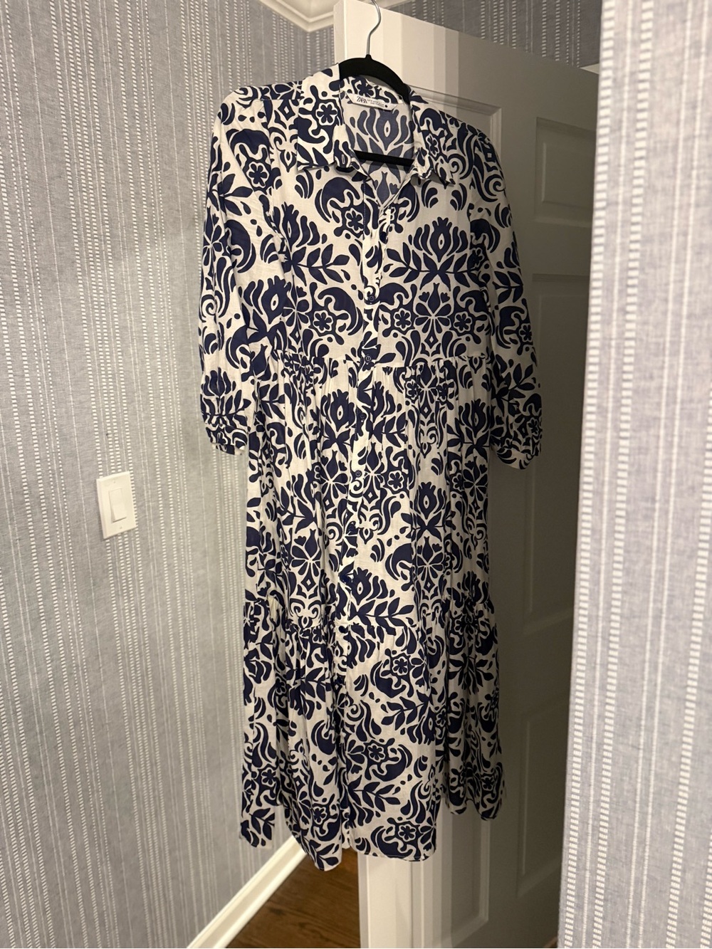 Zara Navy and White Printed Midi Shirt Dress